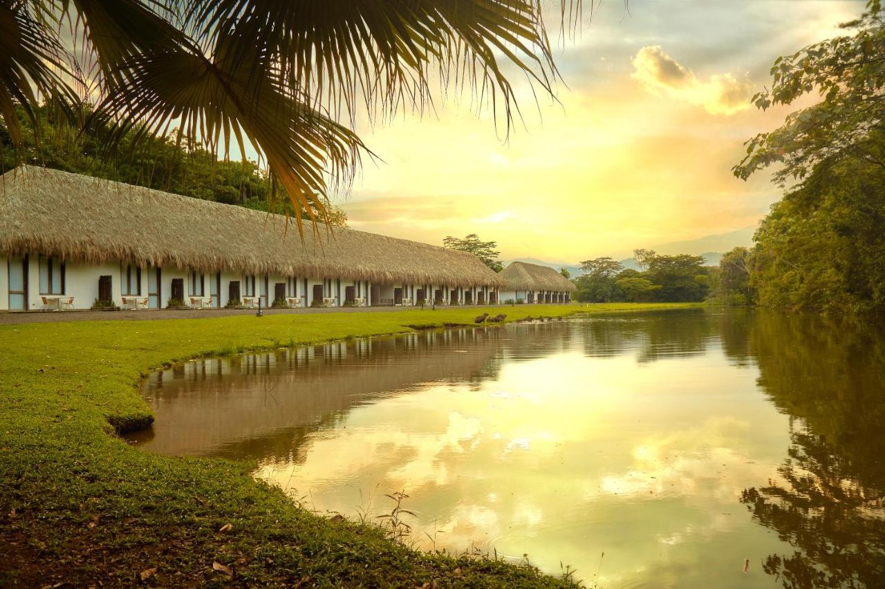 Hotel Reserva De Piedemonte Вильявисенсио Экстерьер фото