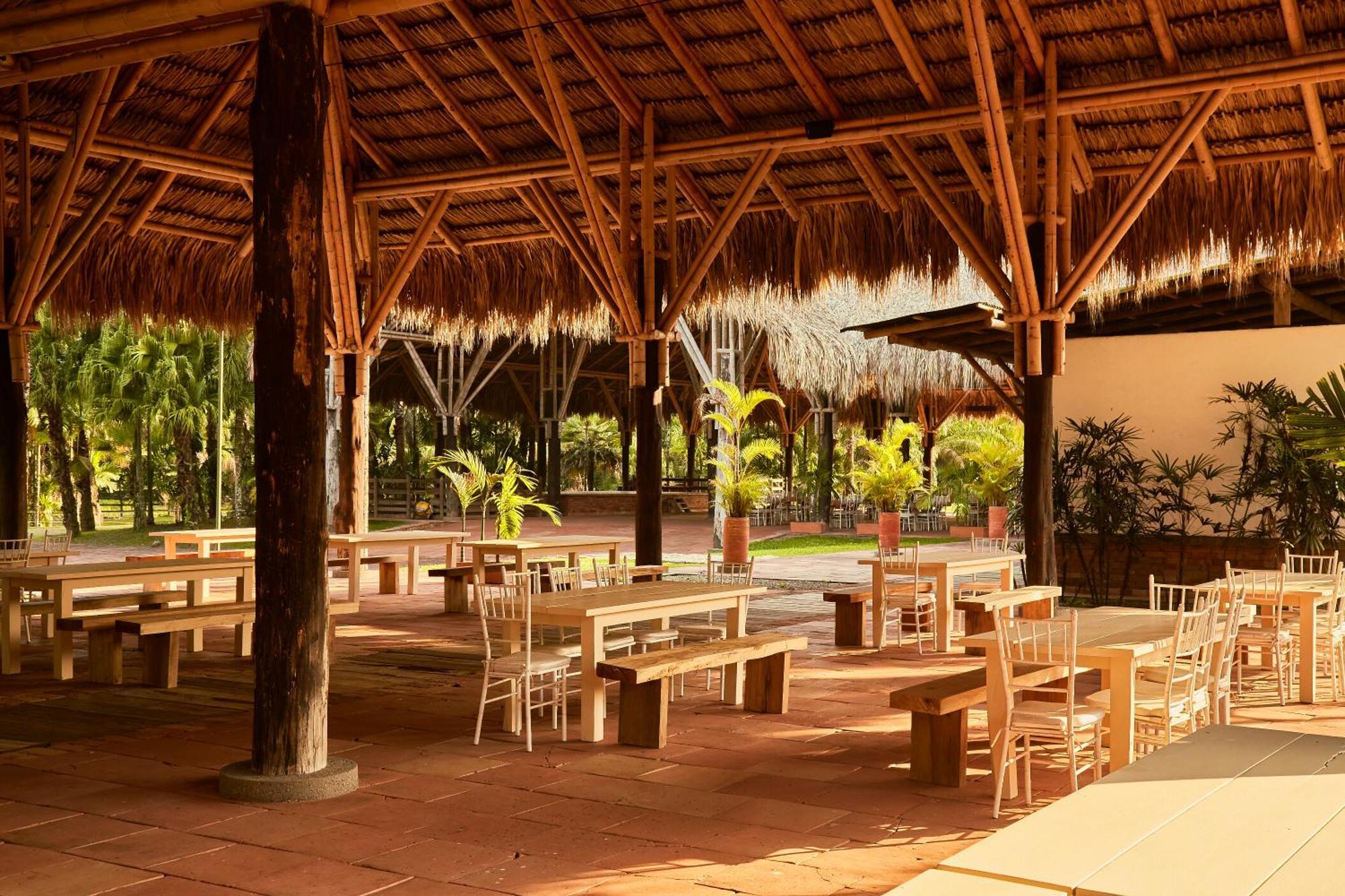 Hotel Reserva De Piedemonte Вильявисенсио Экстерьер фото